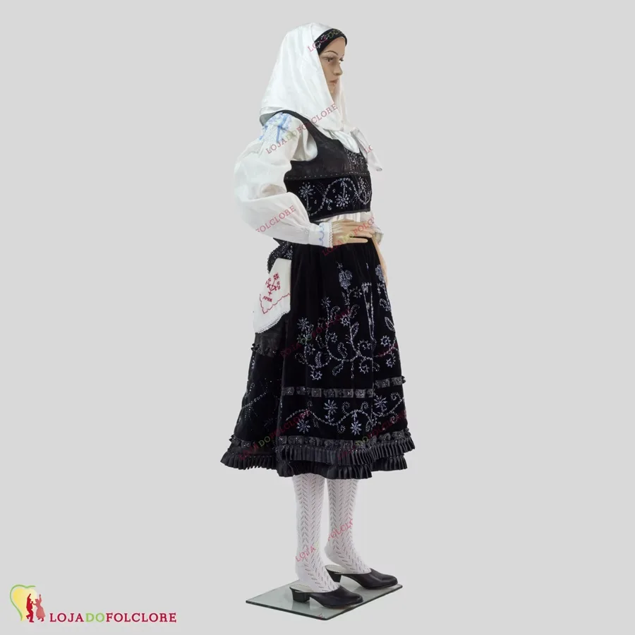 Traje Mordoma - Rica - Direita